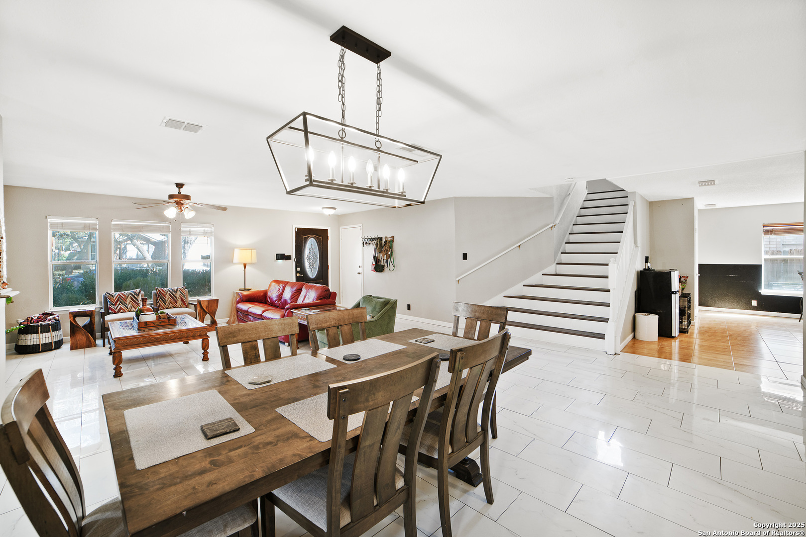 9590 Campton Farms
