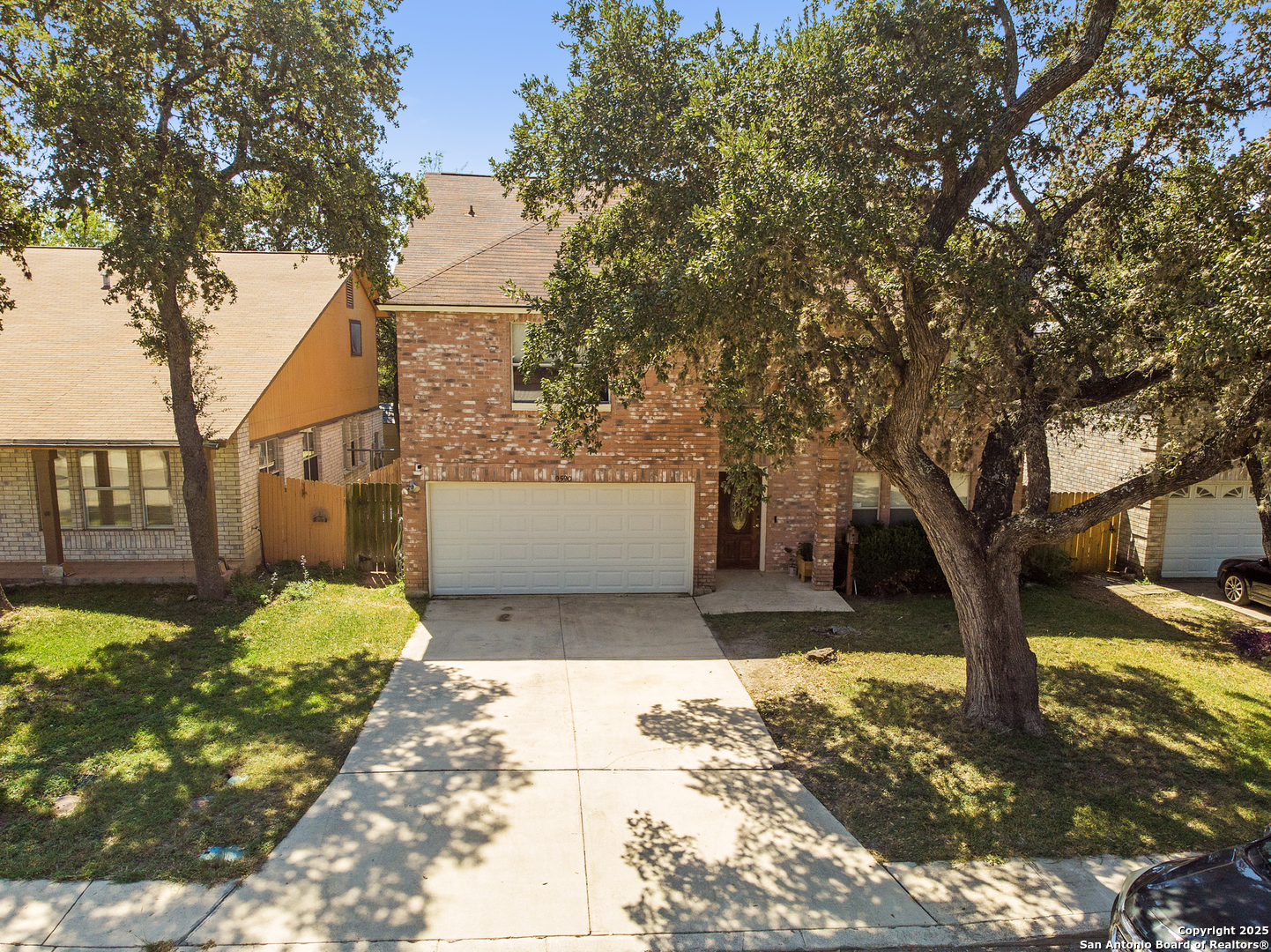 9590 Campton Farms