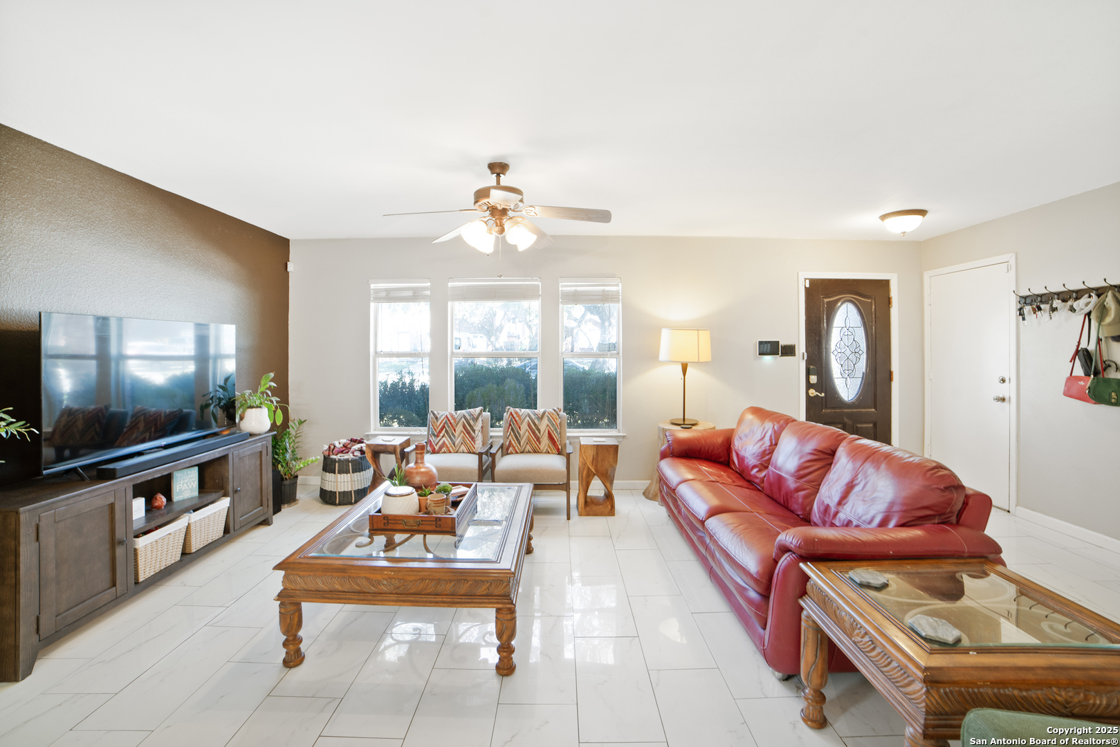 9590 Campton Farms