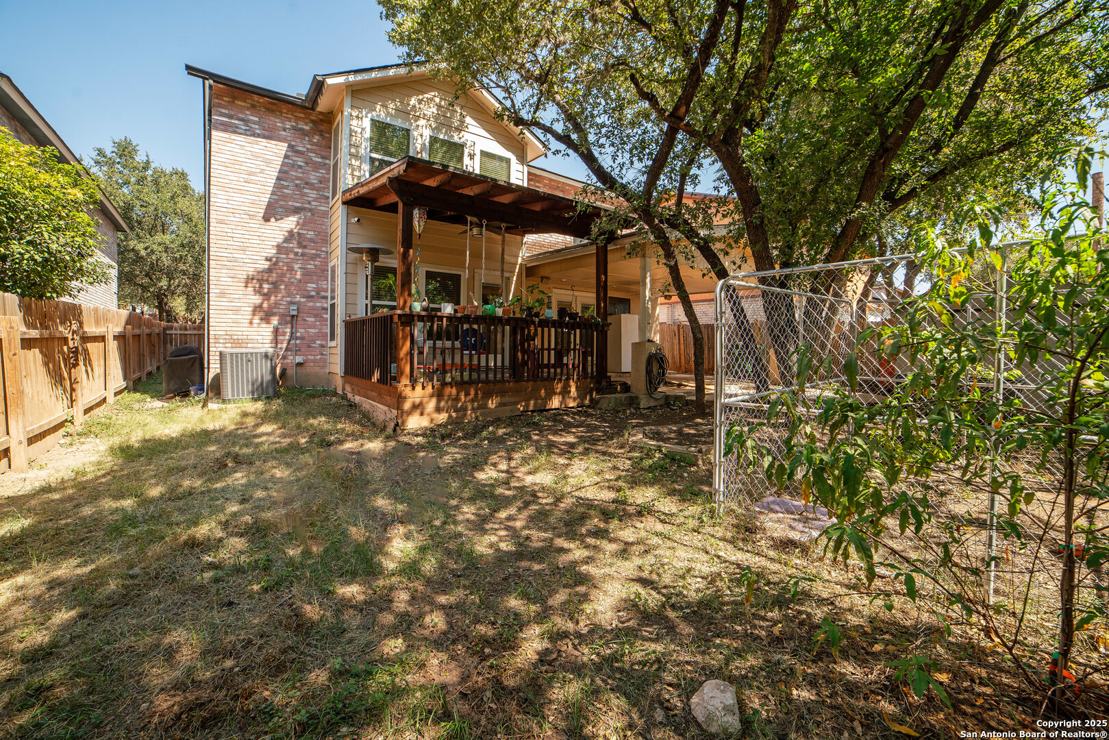 9590 Campton Farms