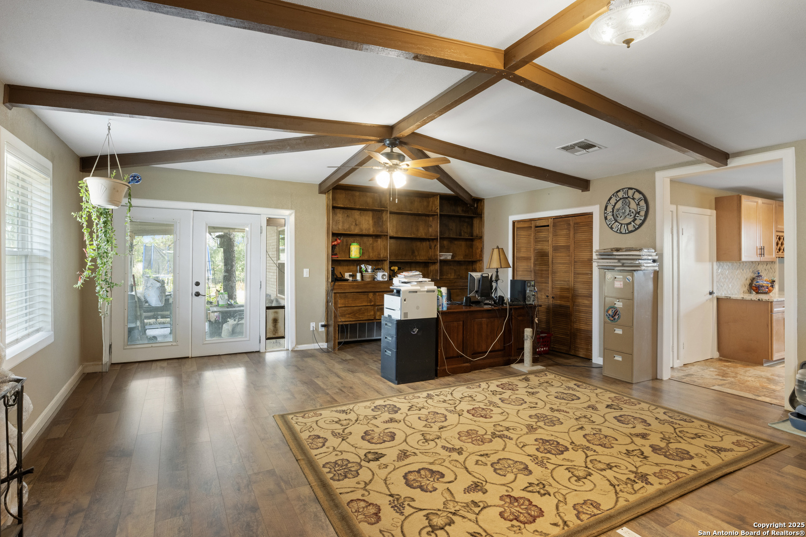 106 County Road 6611