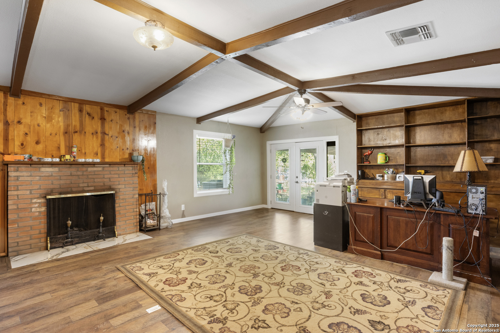 106 County Road 6611