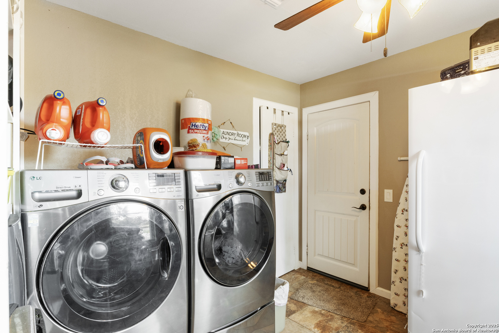 106 County Road 6611