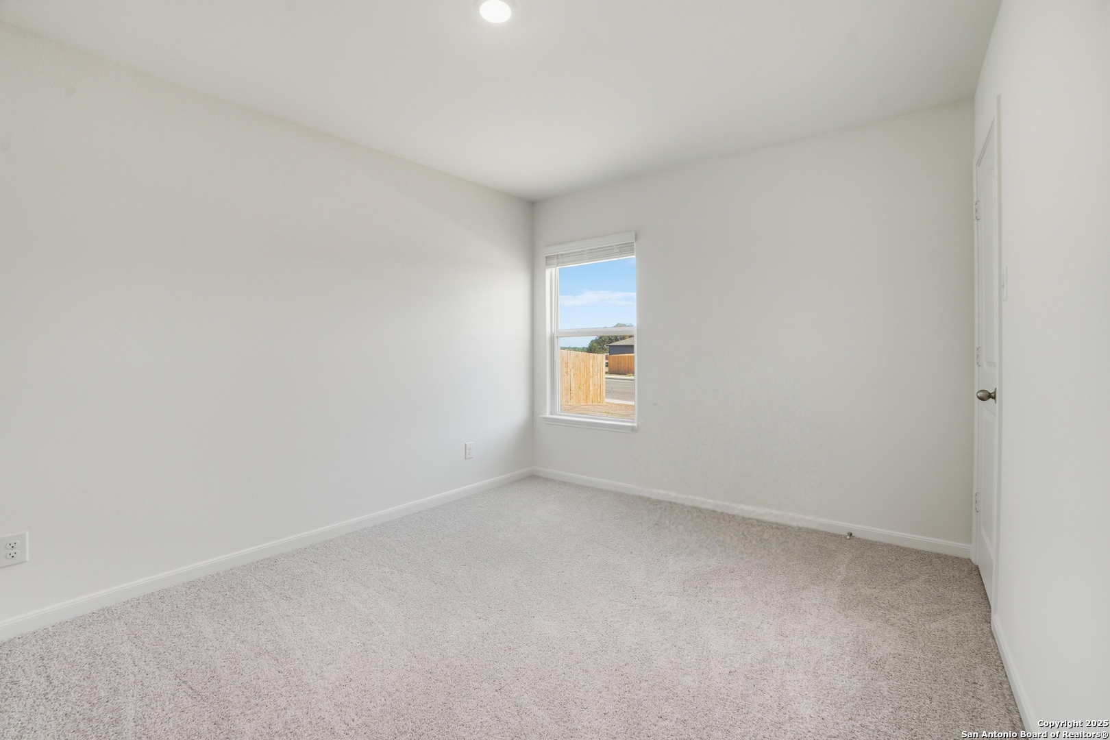 16000 Windview Court