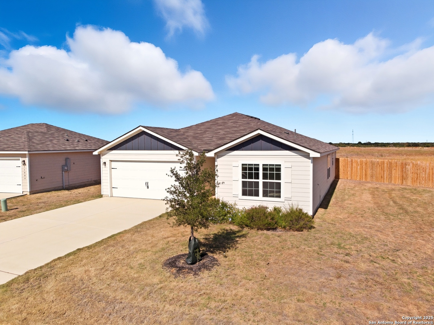 16000 Windview Court