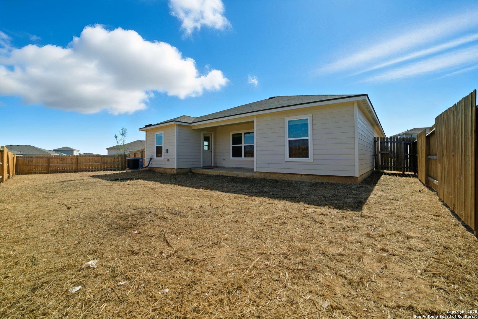 16000 Windview Court