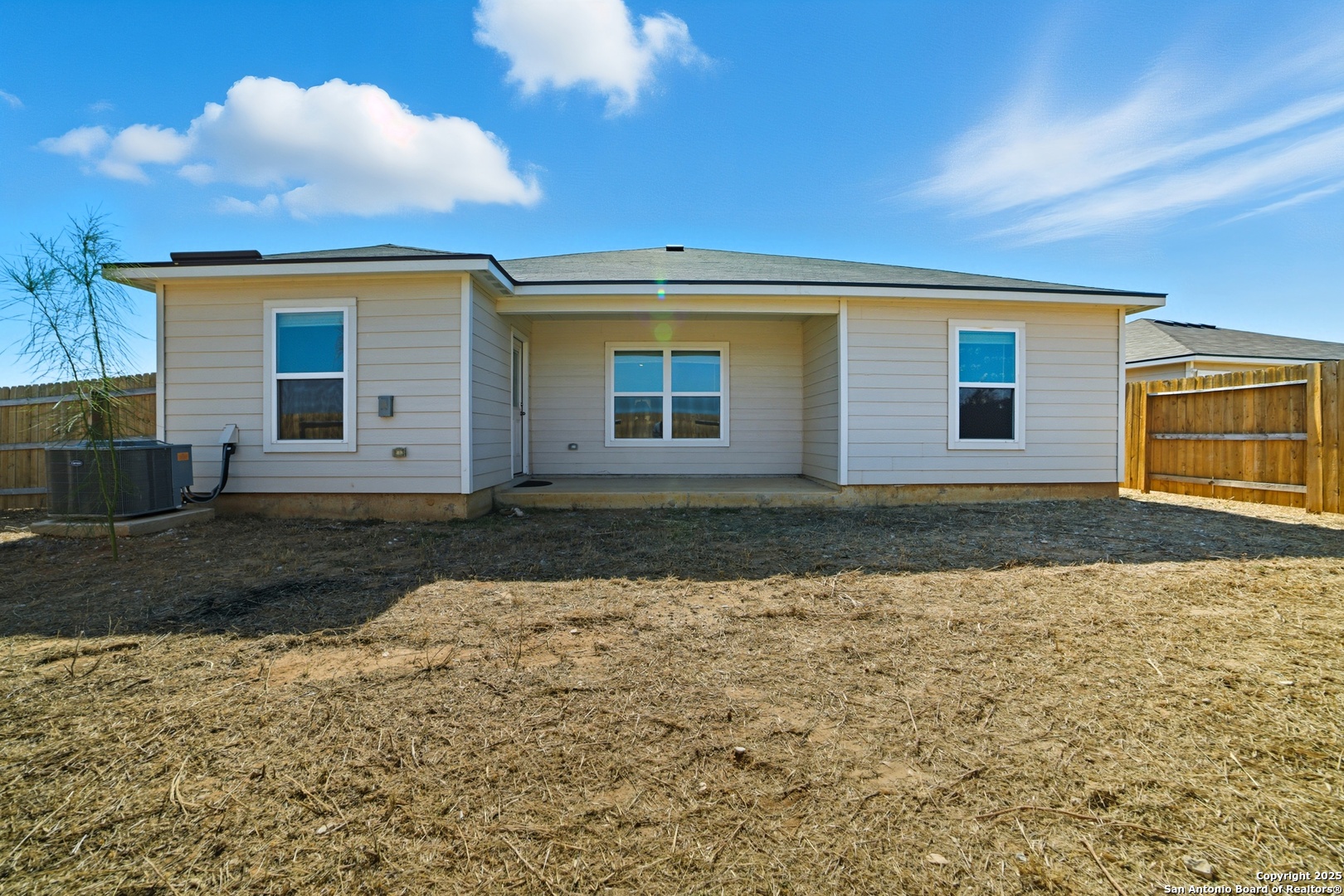 16000 Windview Court