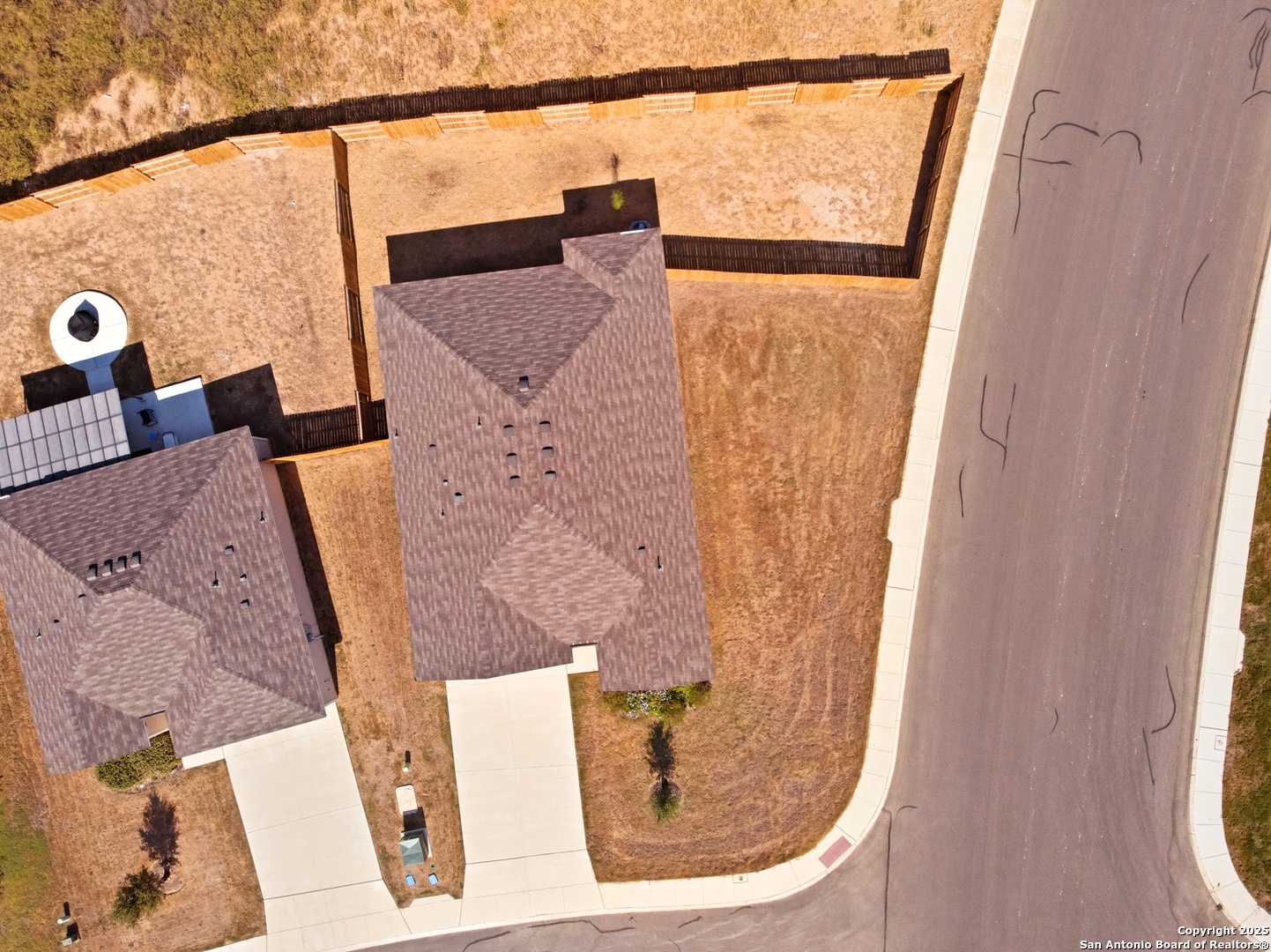 16000 Windview Court