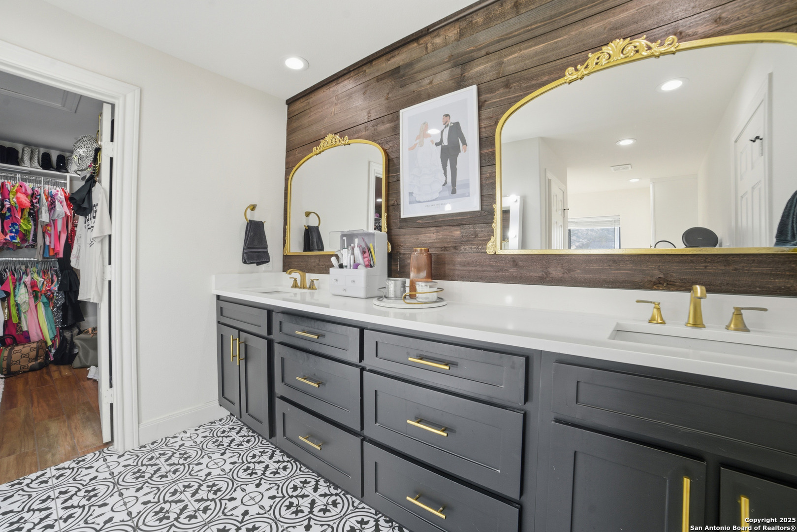 11103 Jarratt