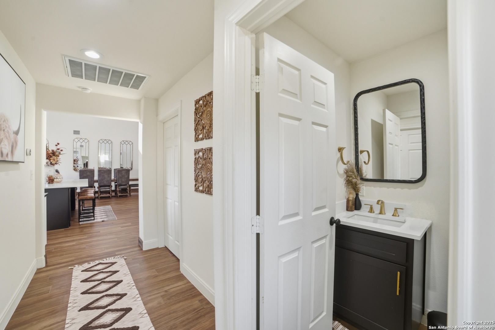 11103 Jarratt