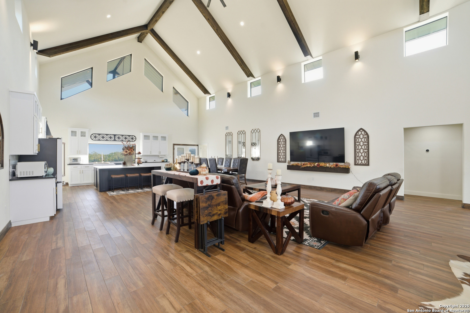 11103 Jarratt