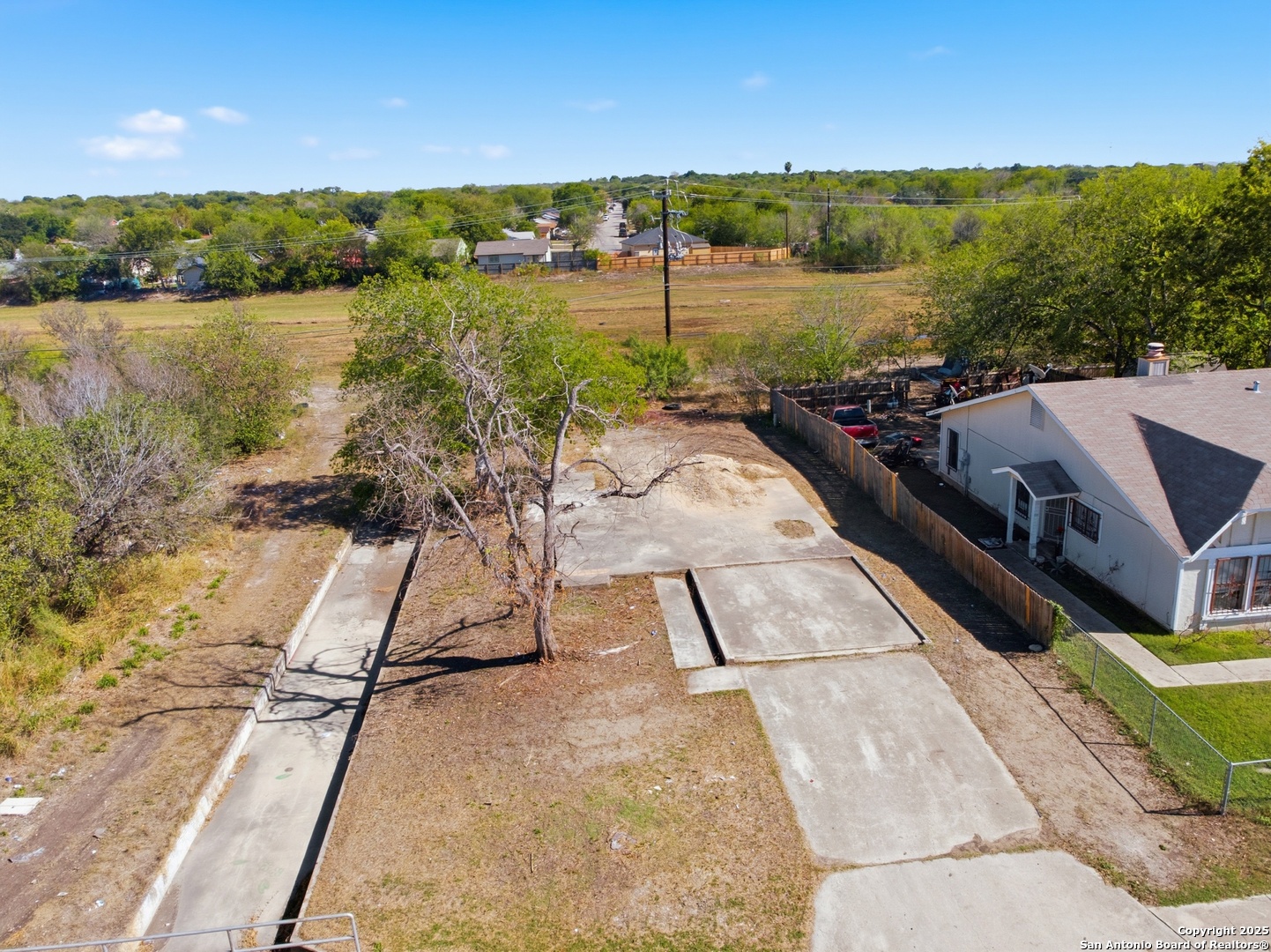 8802 Catalina Bay Dr