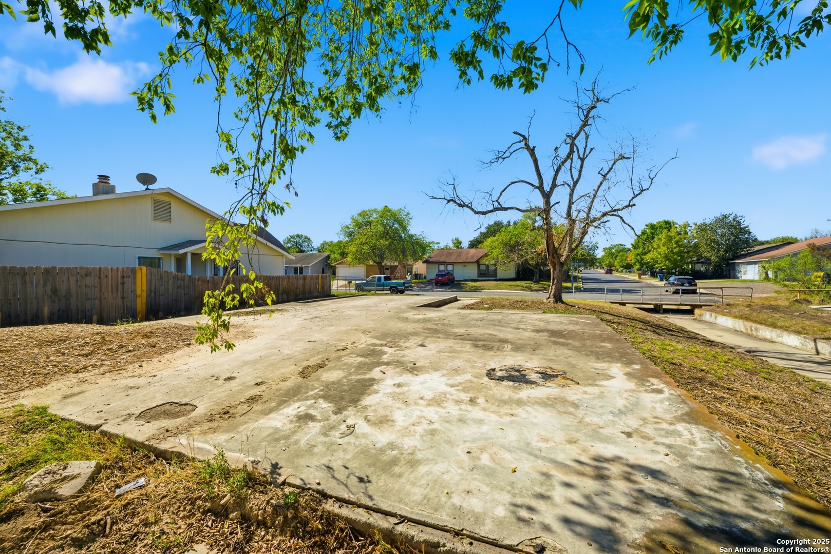 8802 Catalina Bay Dr