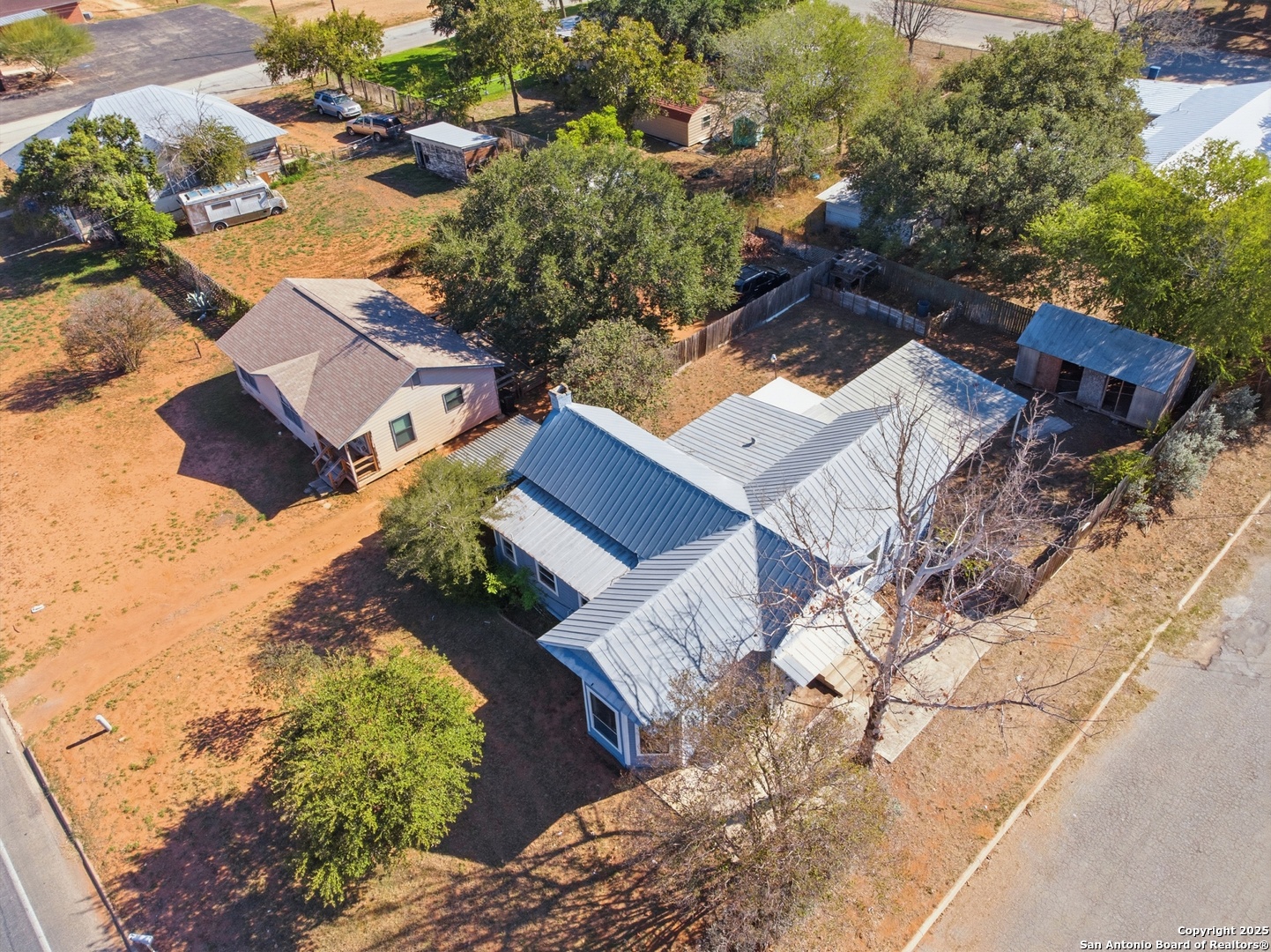 1004 E Colorado