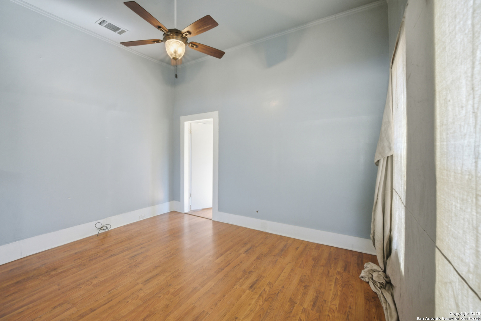 1004 E Colorado