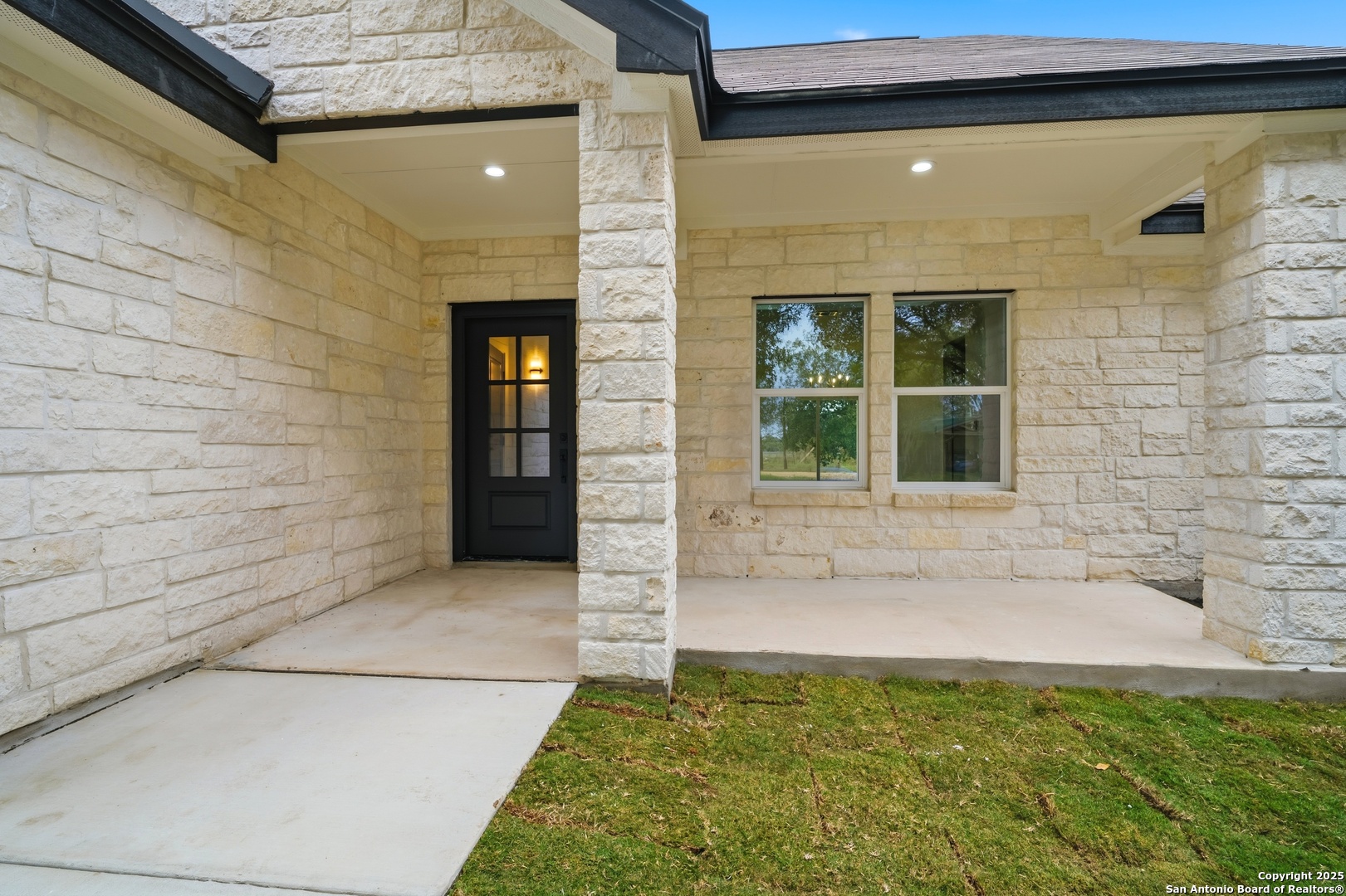 15129 Norvell