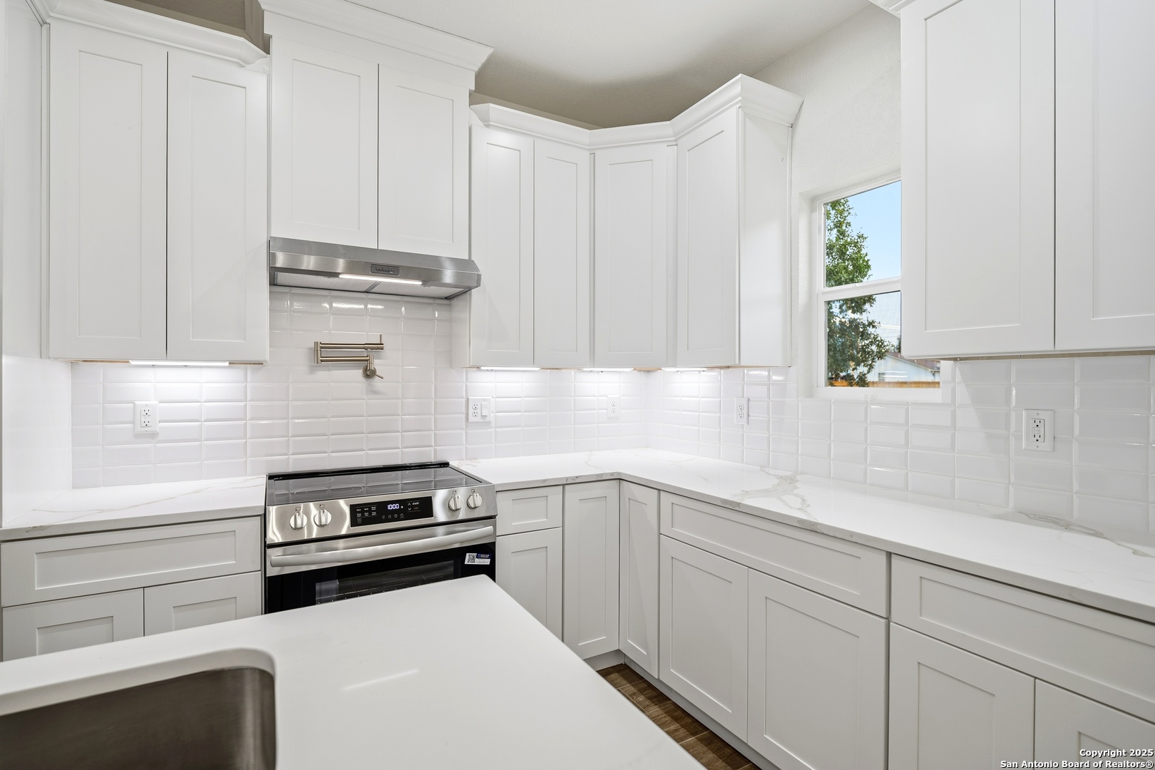 15129 Norvell