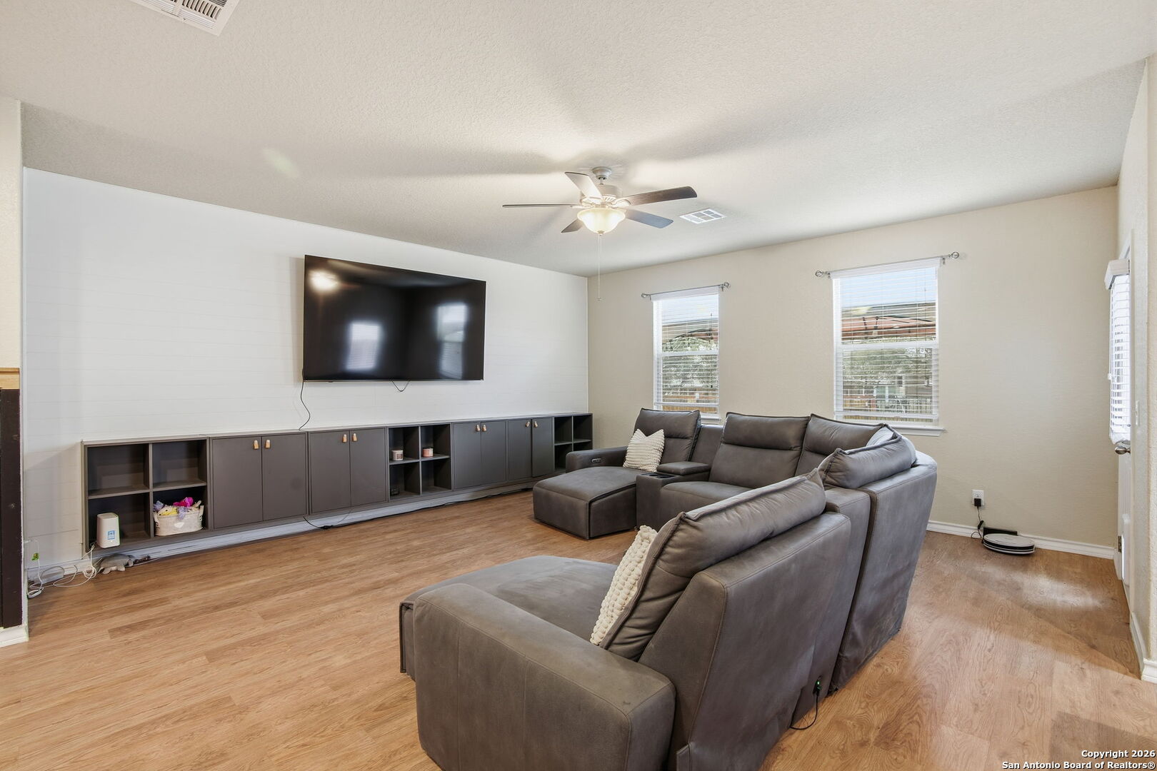 5726 Chestnut Xing