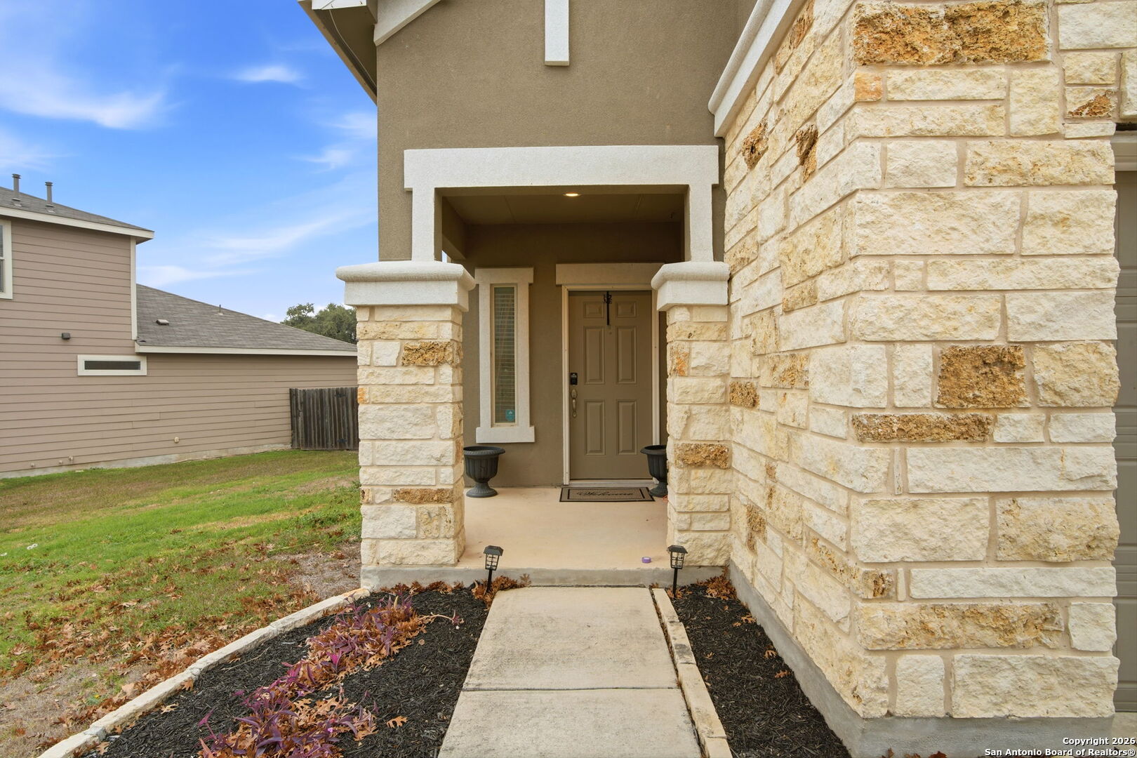 5726 Chestnut Xing