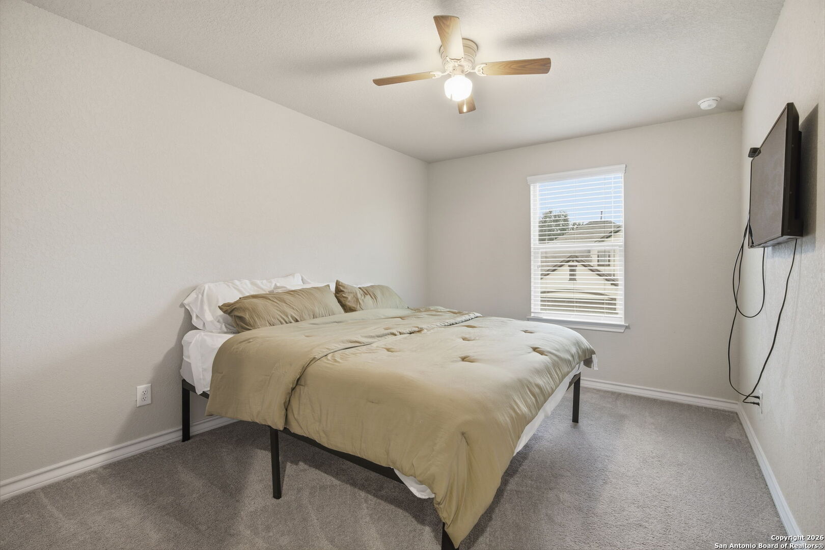 5726 Chestnut Xing