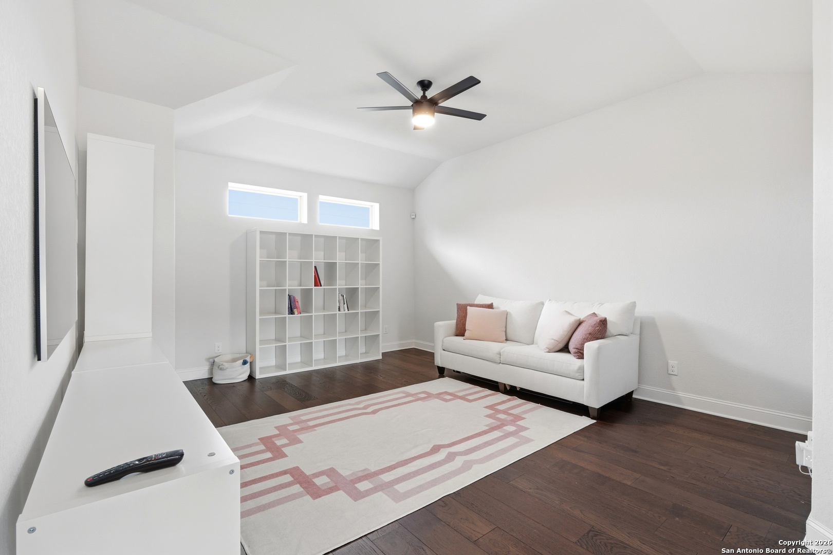 3707 Watch Hill
