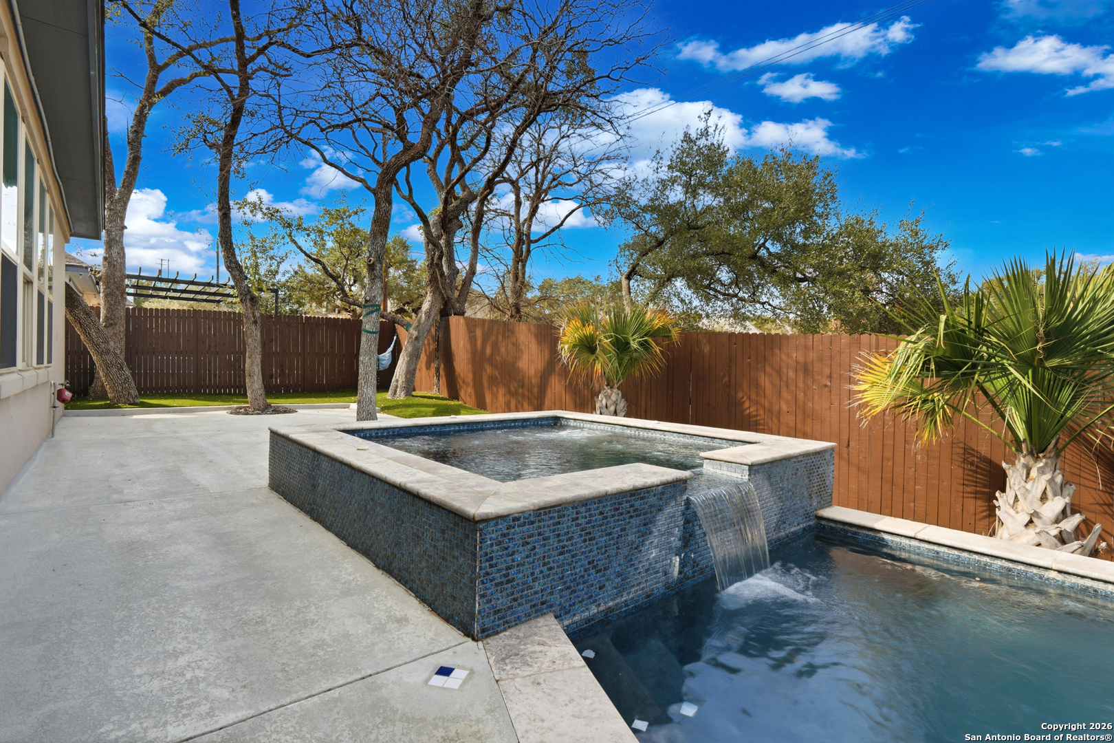 3707 Watch Hill