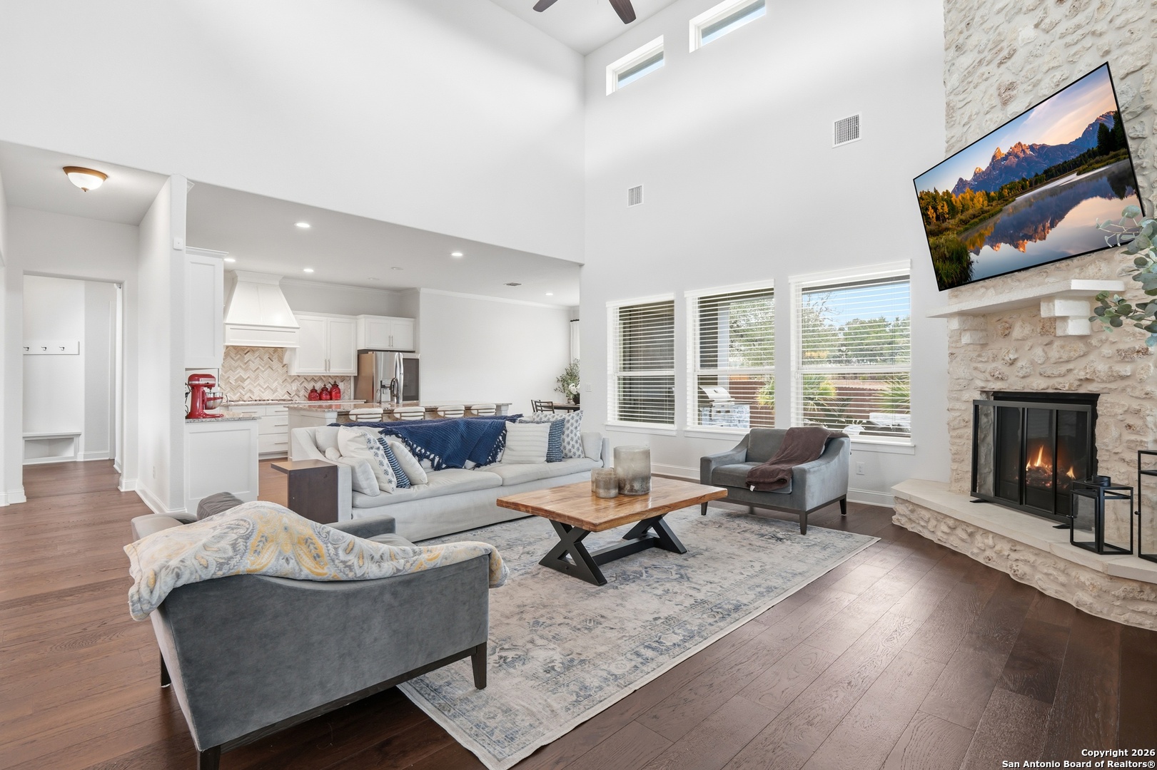 3707 Watch Hill