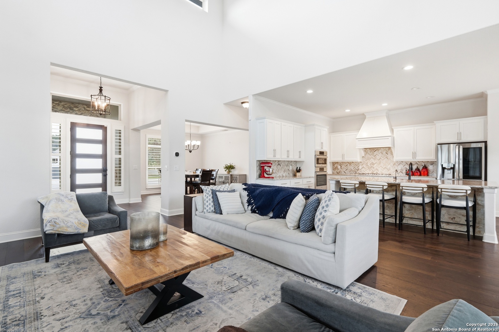 3707 Watch Hill