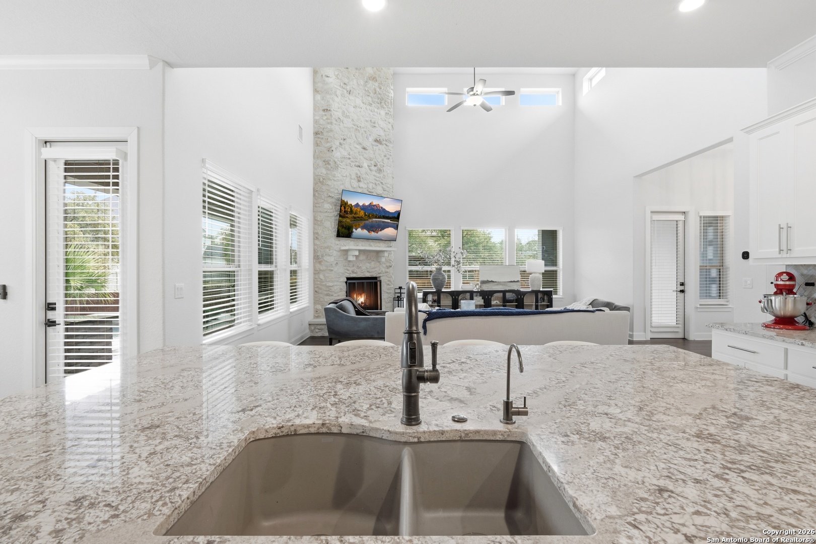 3707 Watch Hill