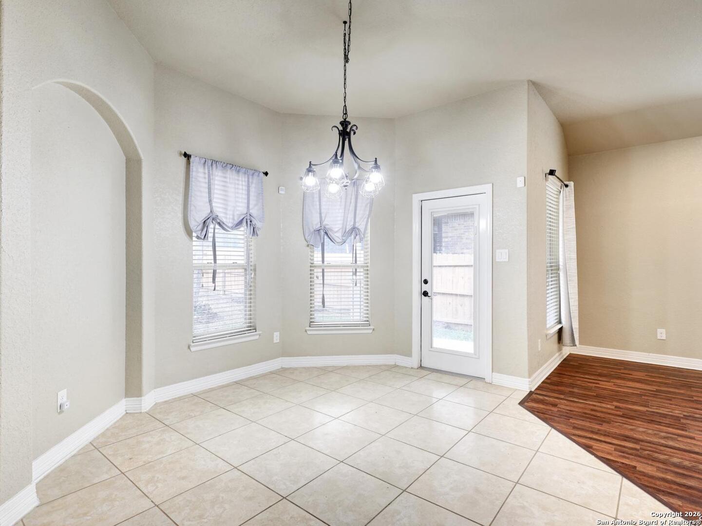 12454 Horse Crescent