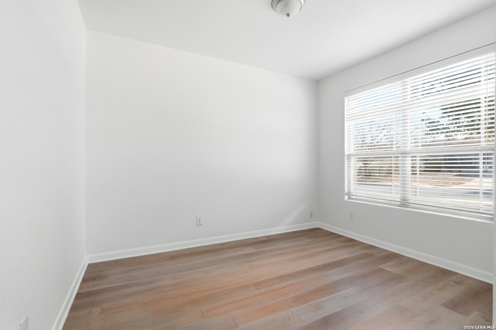 11223 CAMP CREEK TRL