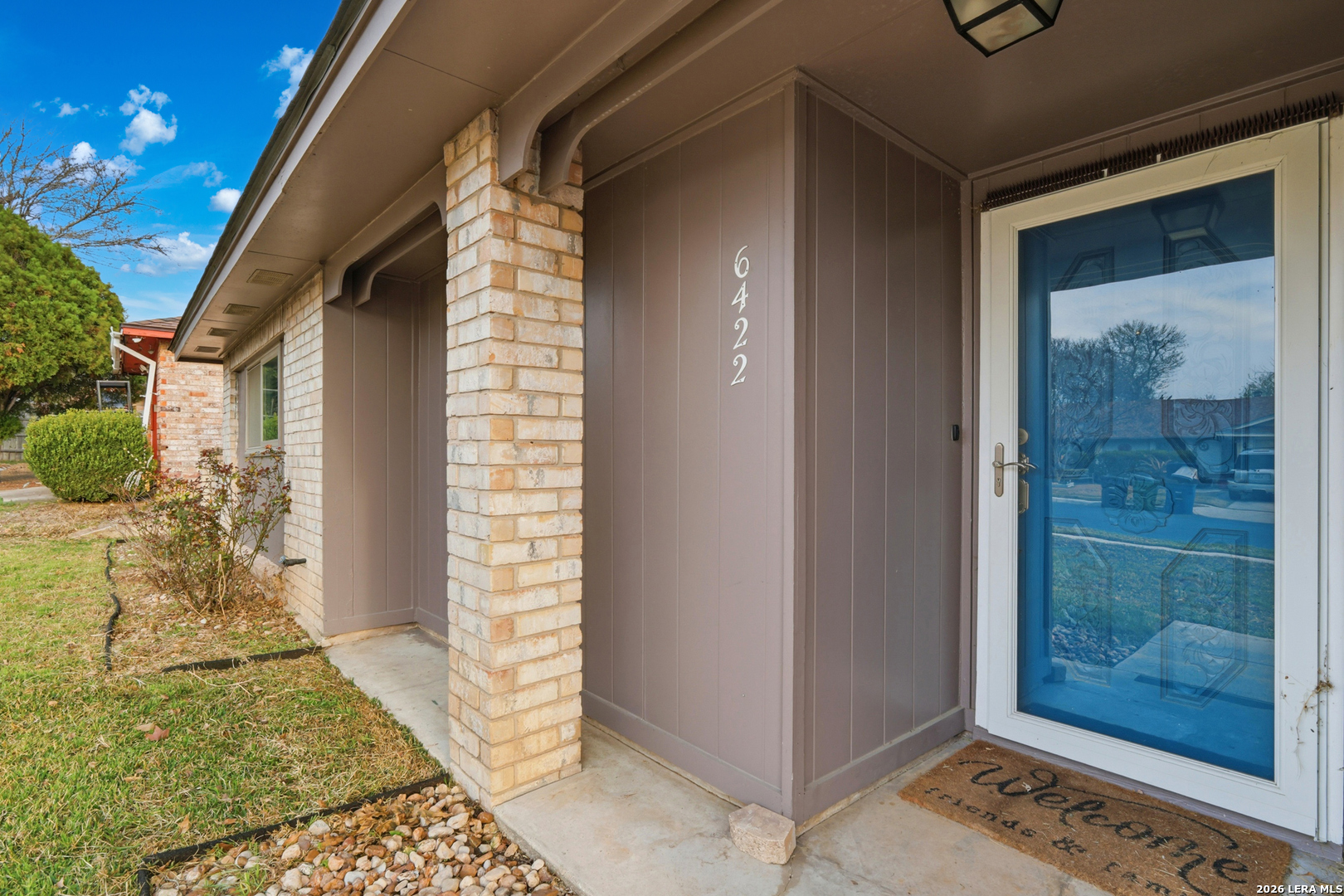 6422 Ridge Circle Dr