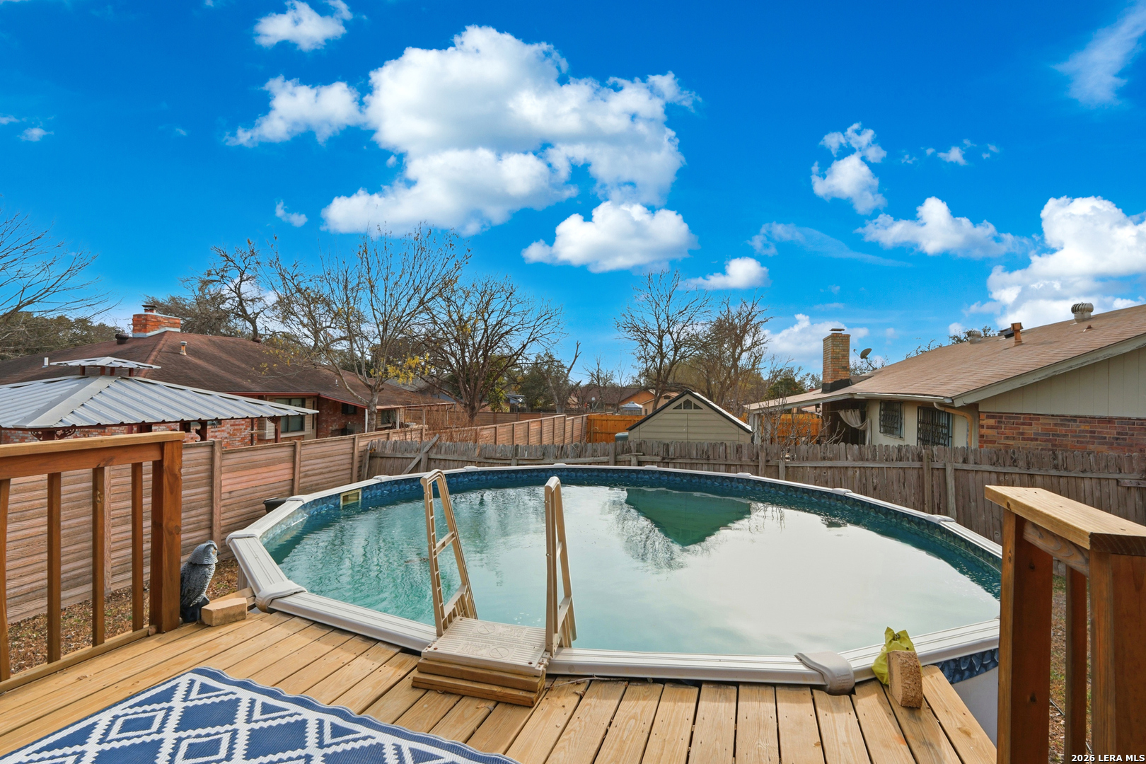 6422 Ridge Circle Dr