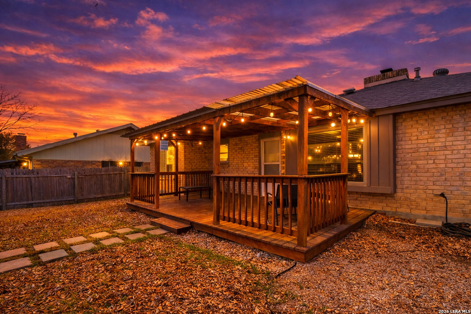 6422 Ridge Circle Dr