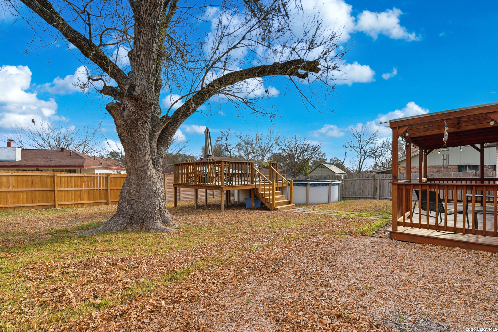 6422 Ridge Circle Dr