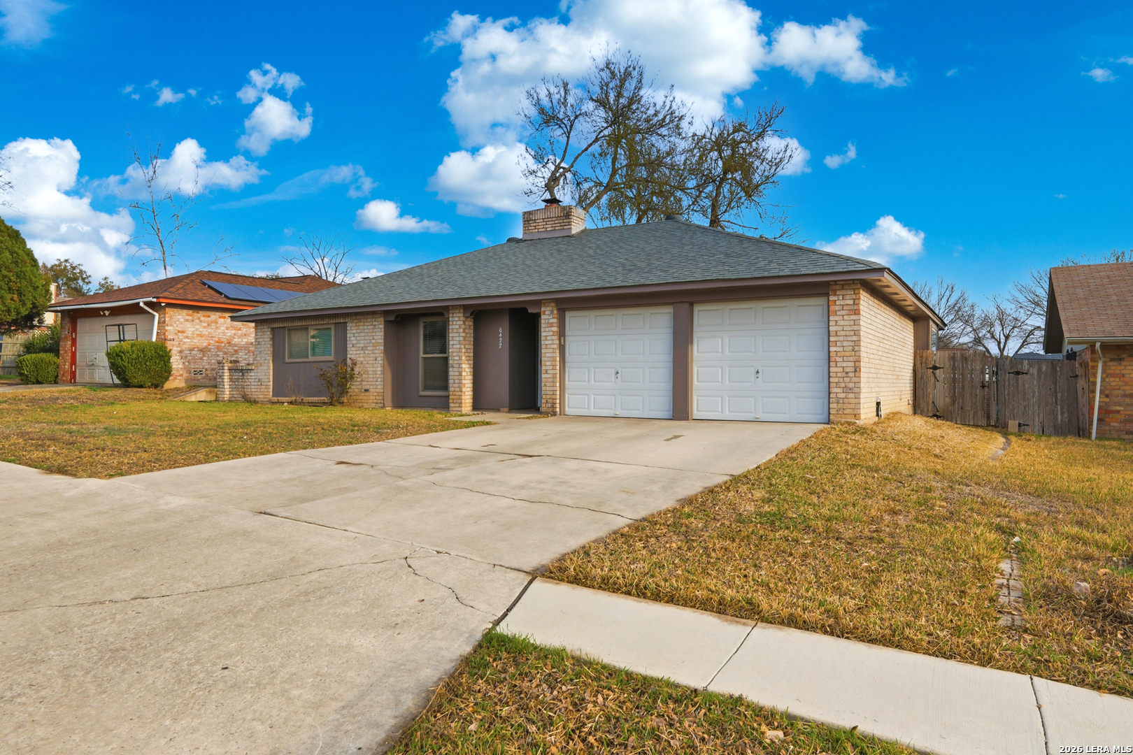 6422 Ridge Circle Dr