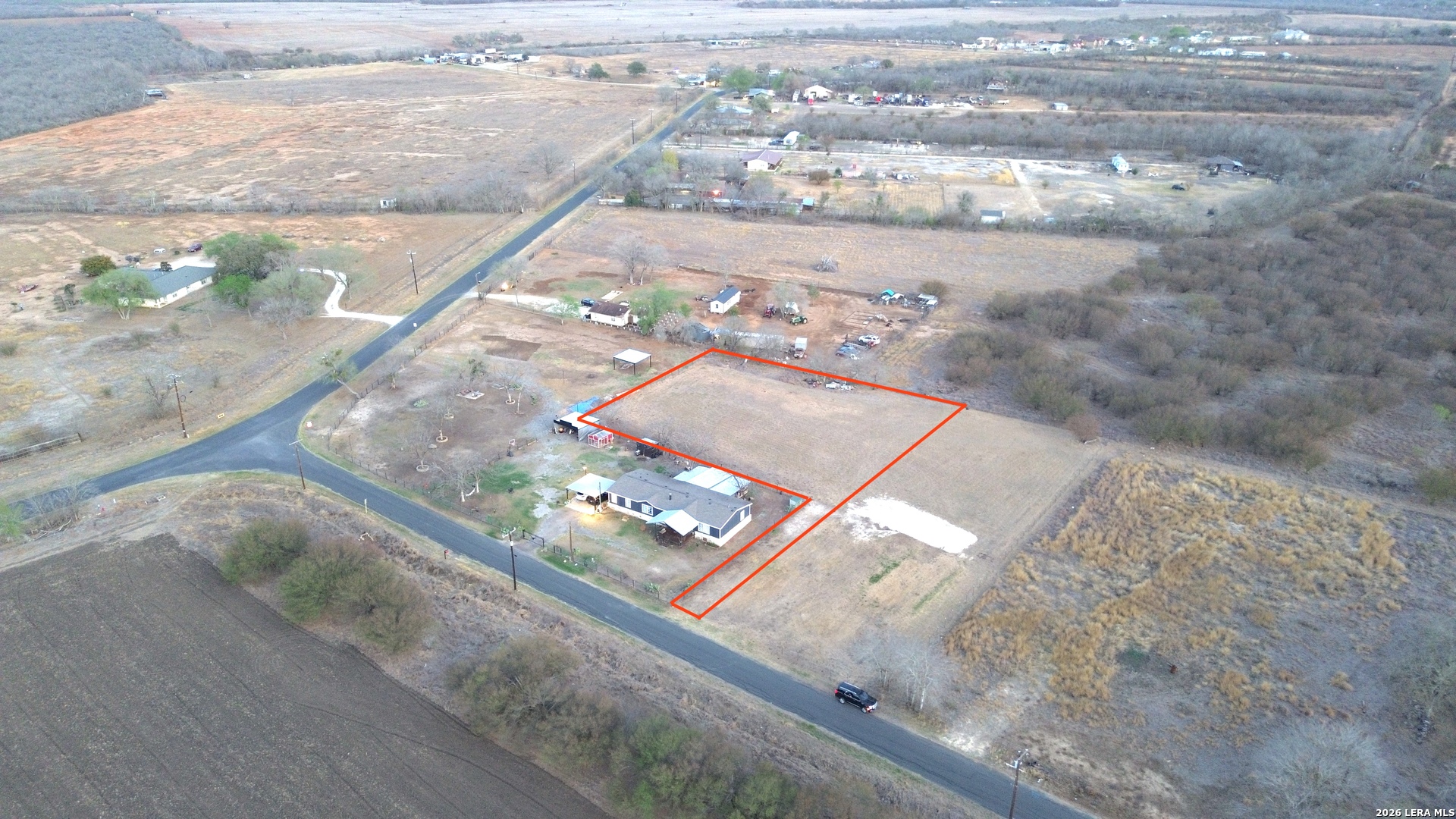 11438 Hollowell