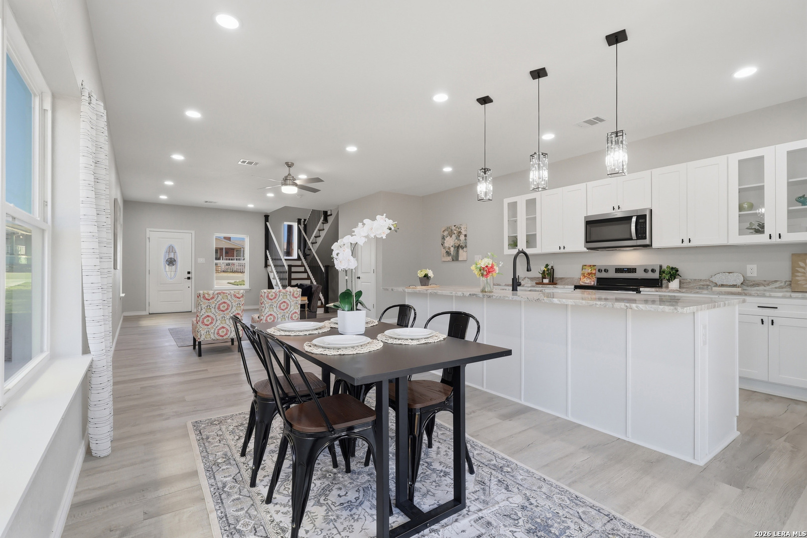 656 Canyon Circle
