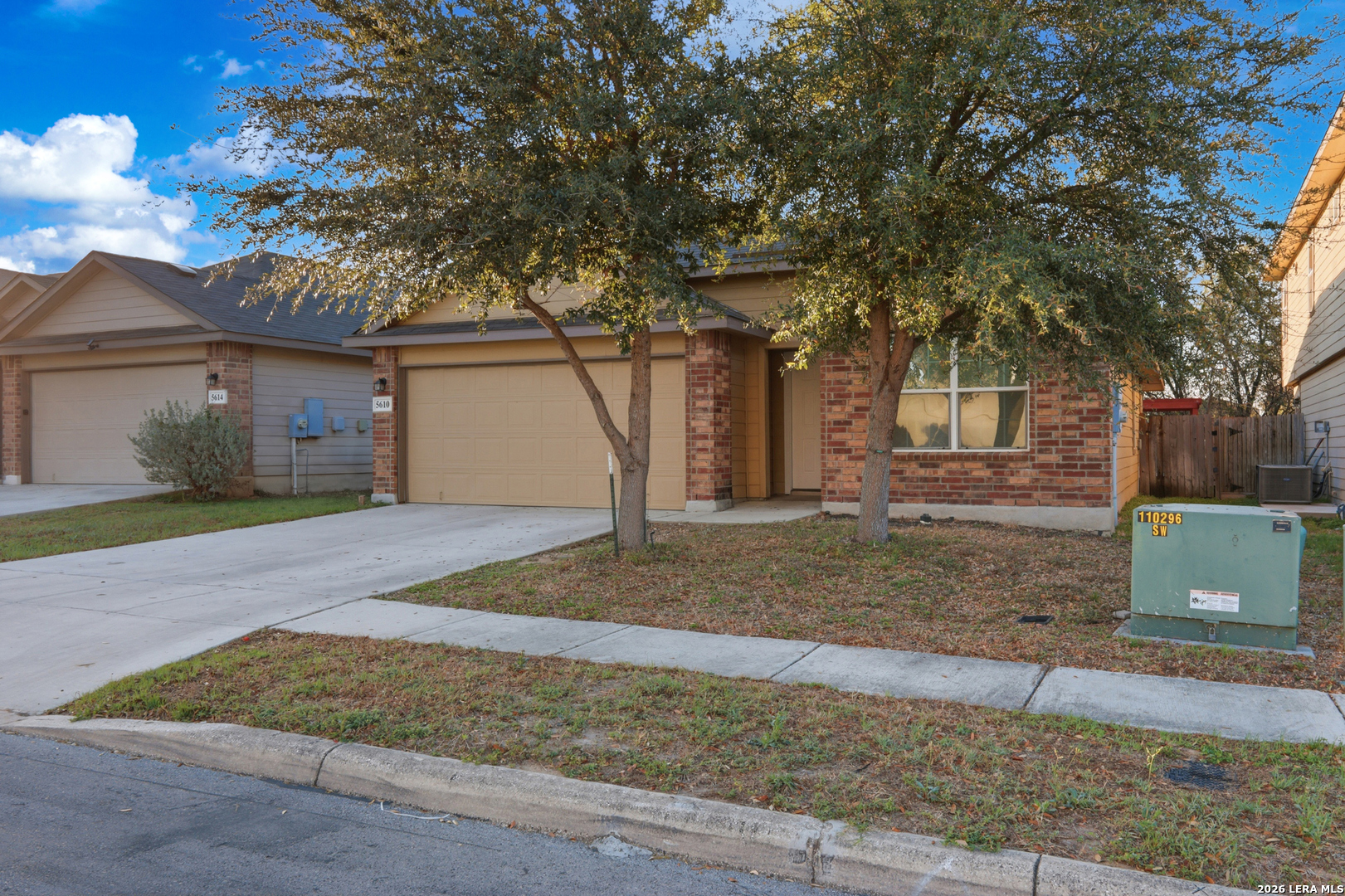 5610 Medina Farm