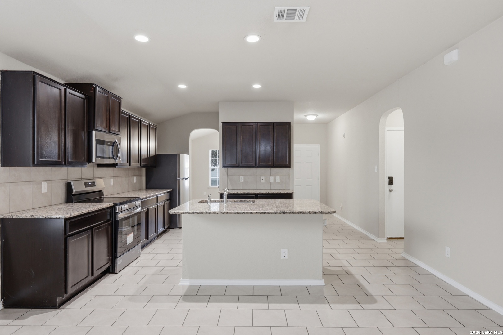 5610 Medina Farm