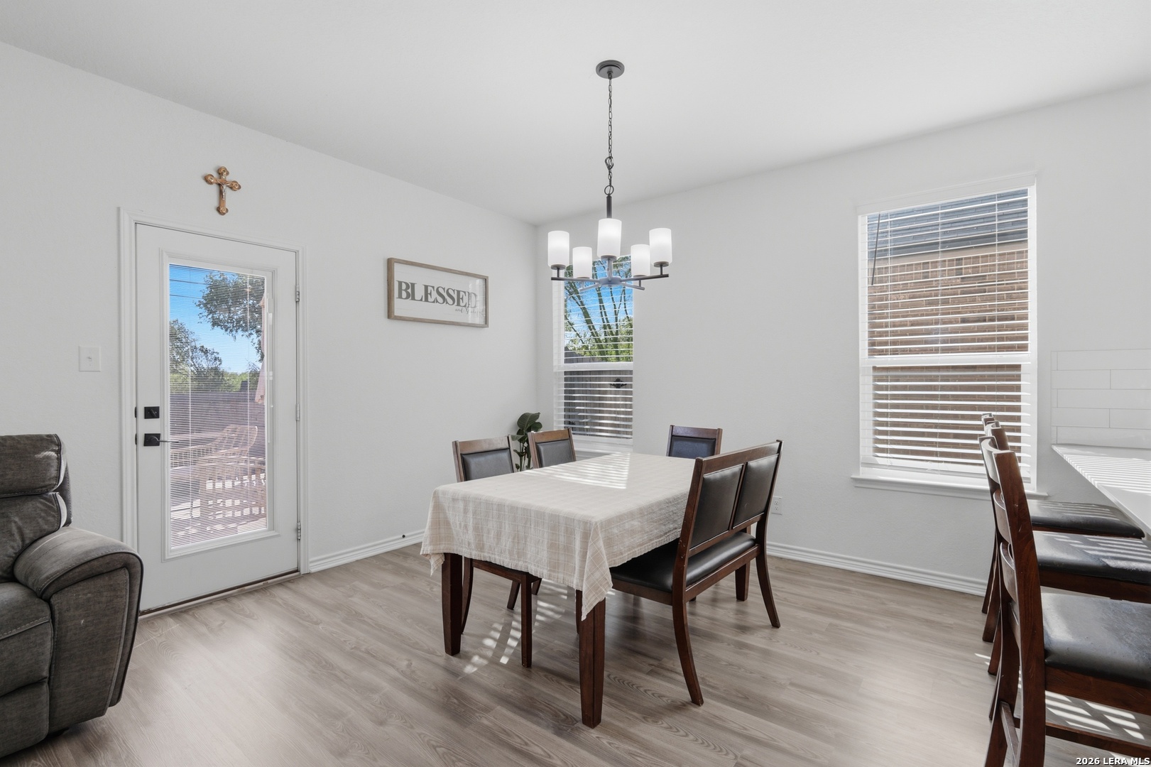 3266 Comanche Crossing