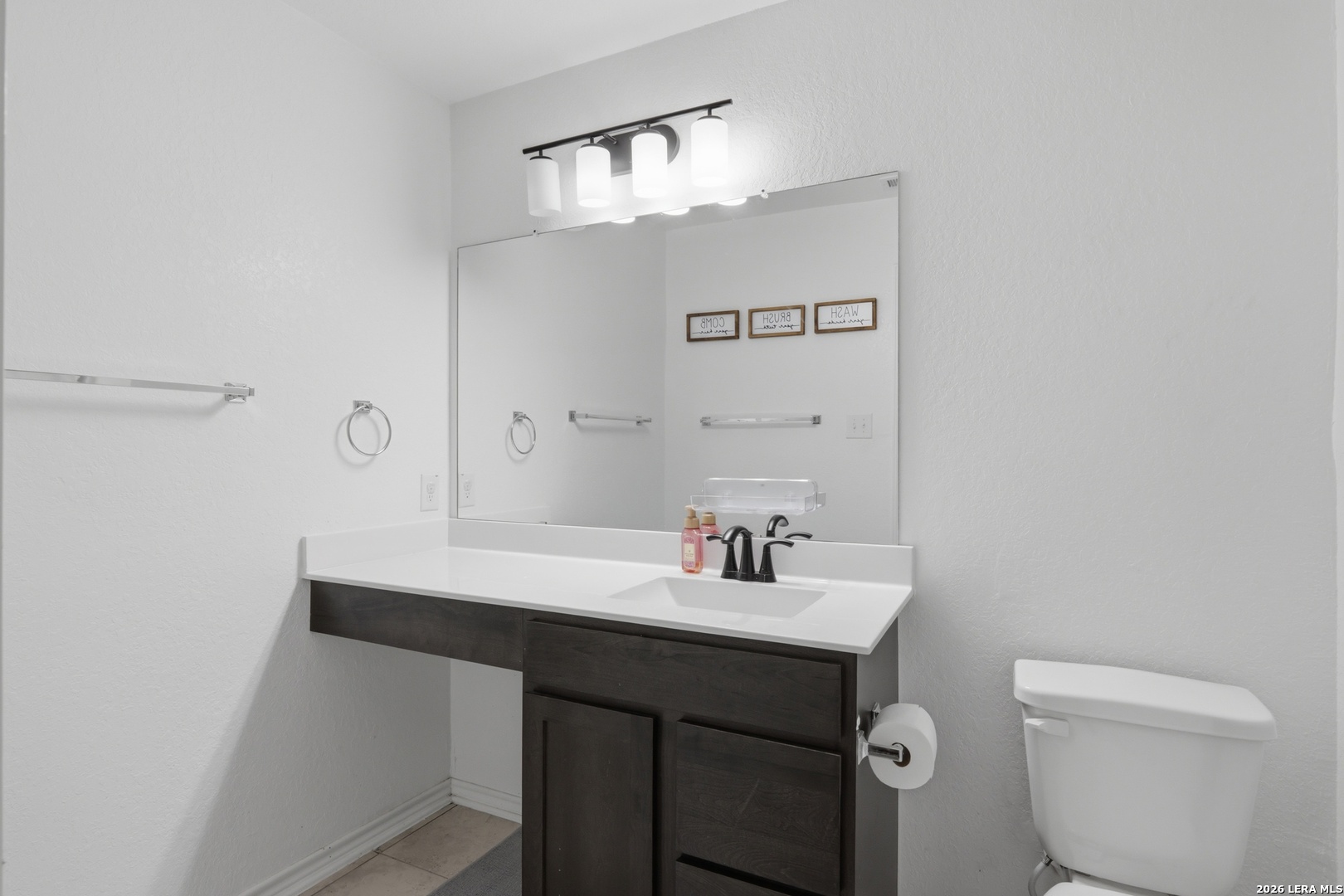 3266 Comanche Crossing