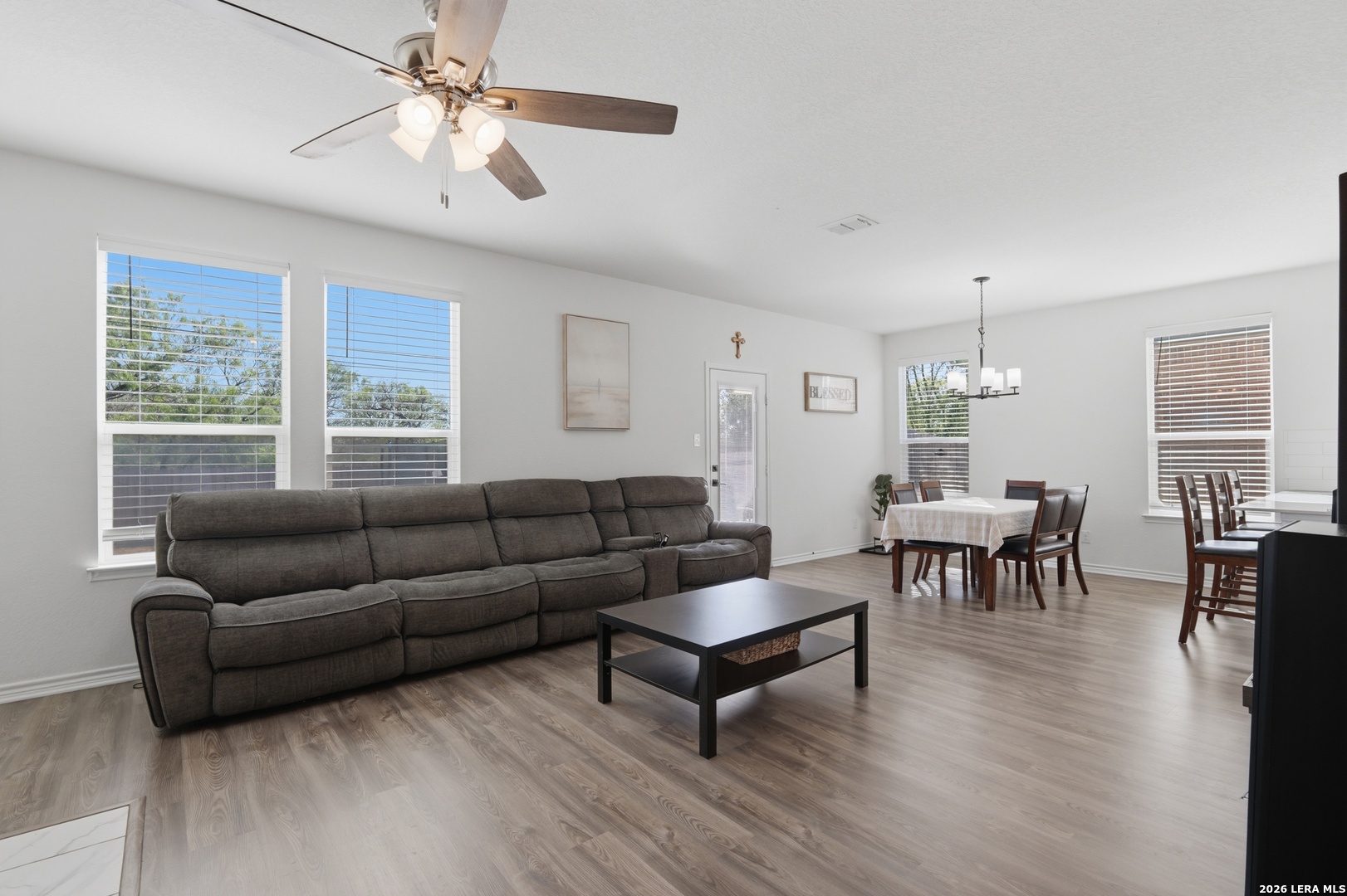 3266 Comanche Crossing