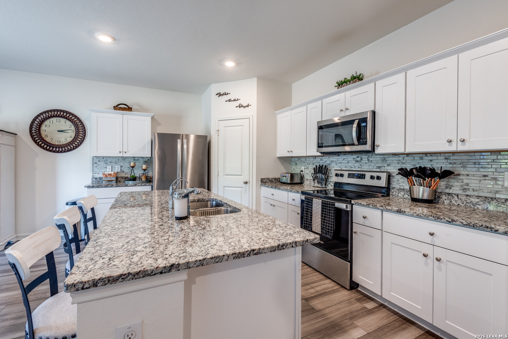 5628 Pearl Meadow
