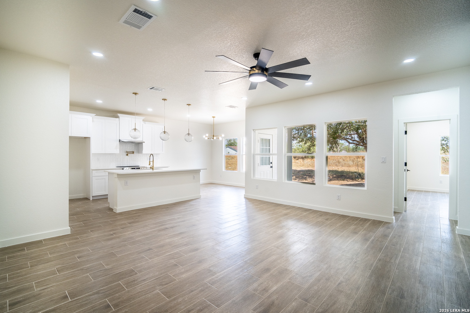 169 Pine Valley Dr