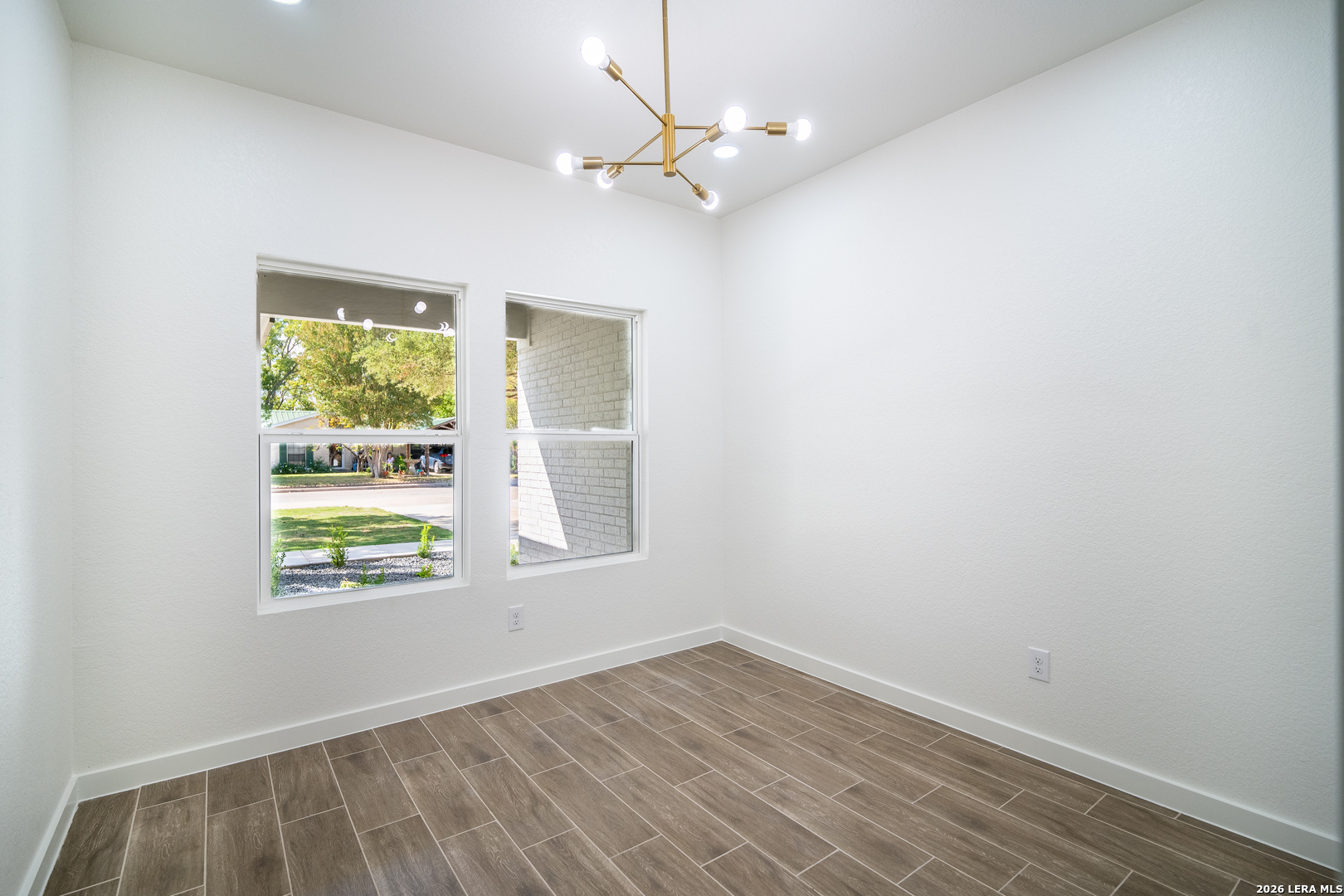 169 Pine Valley Dr