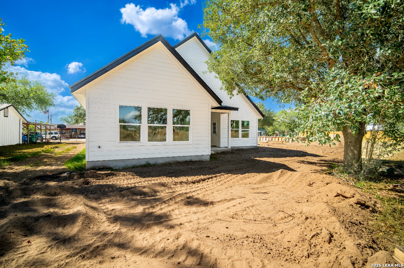 169 Pine Valley Dr