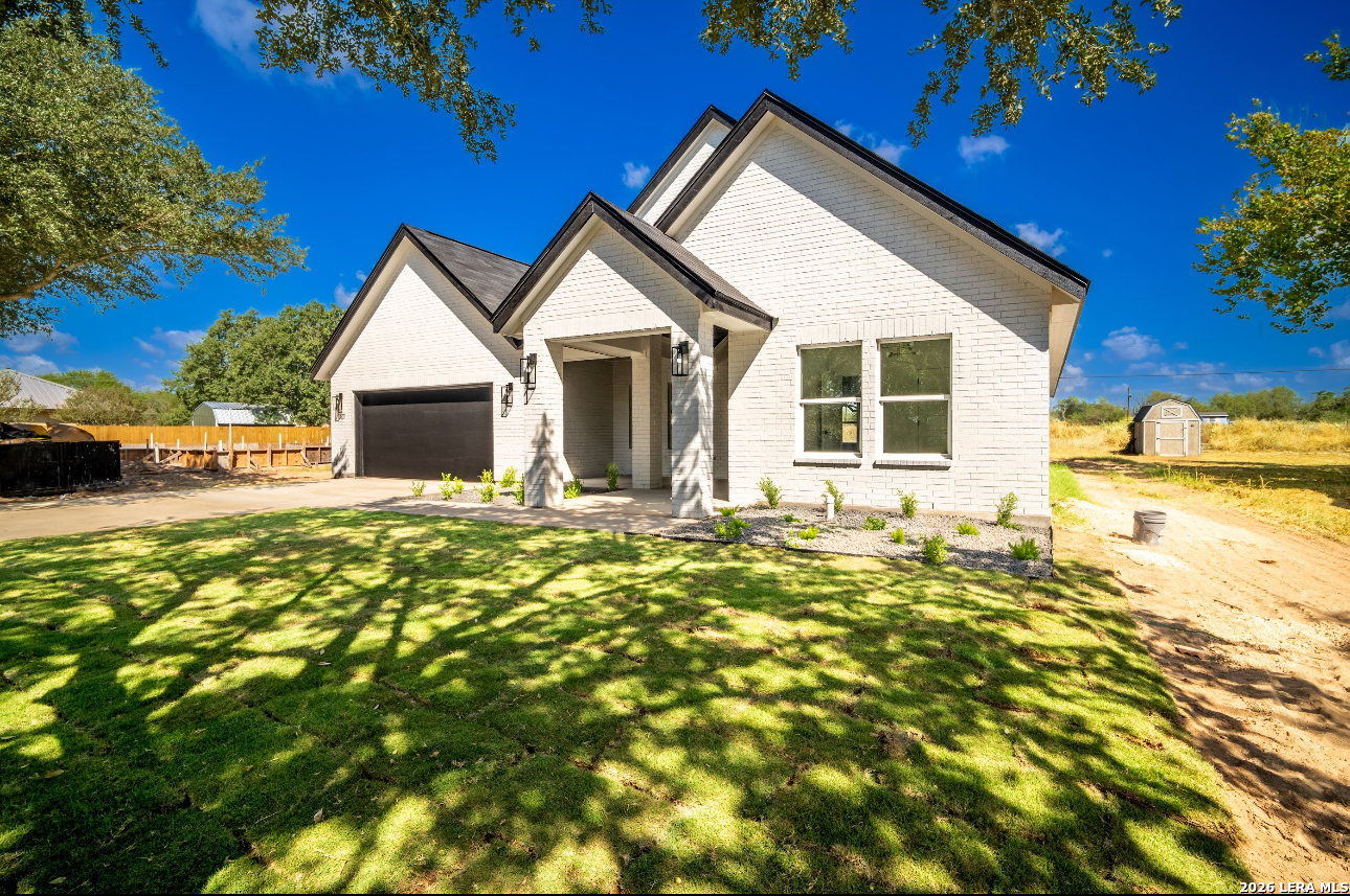 169 Pine Valley Dr
