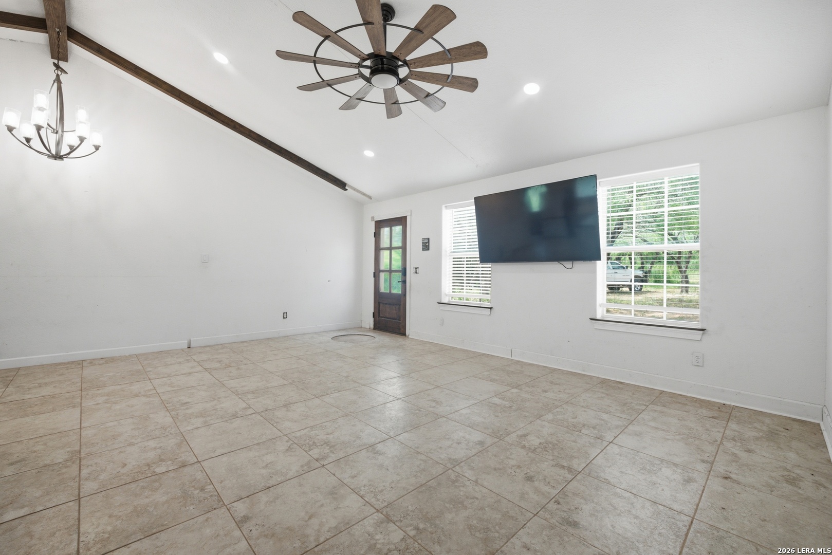 909 County Road 669