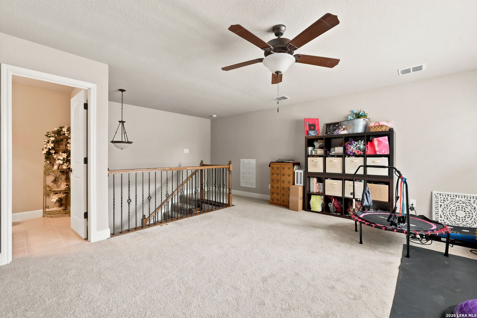 202 Maxwell